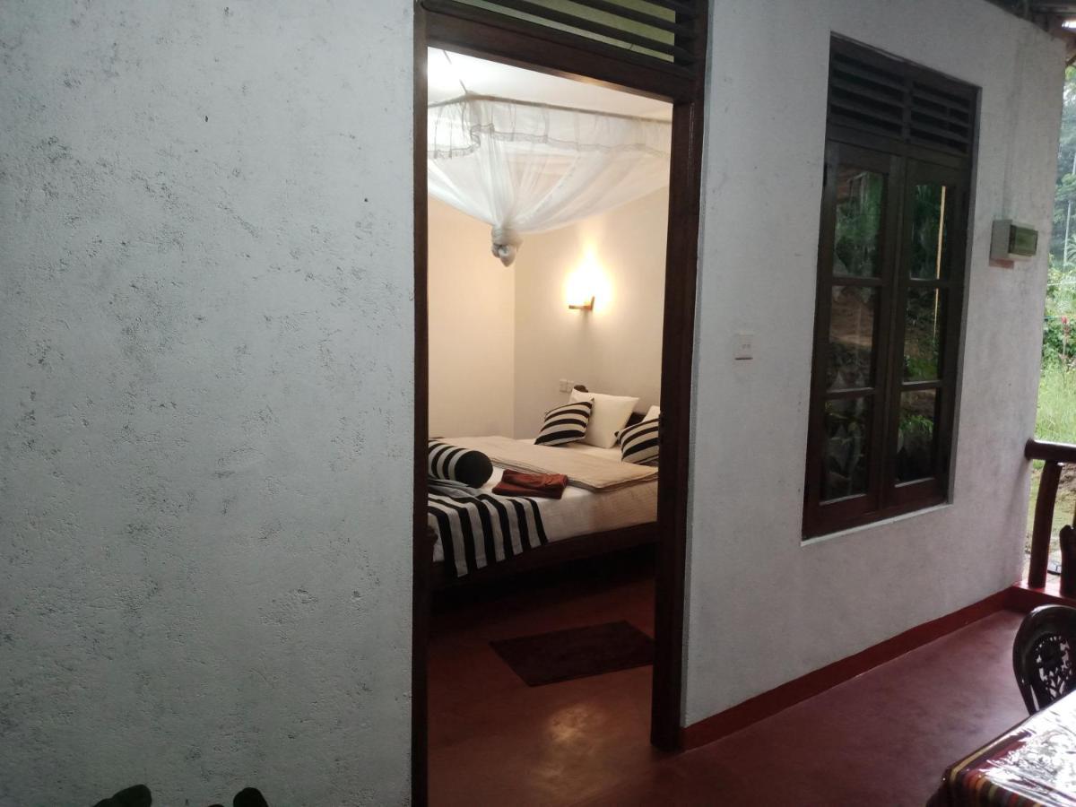 Nethanya Homestay 埃拉 外观 照片
