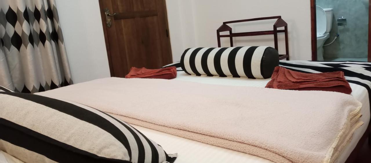 Nethanya Homestay 埃拉 外观 照片