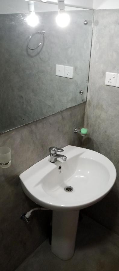 Nethanya Homestay 埃拉 外观 照片