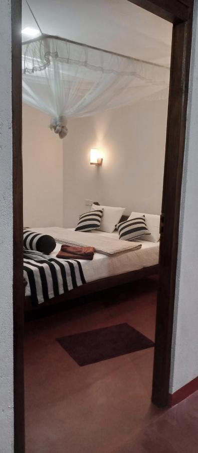 Nethanya Homestay 埃拉 外观 照片