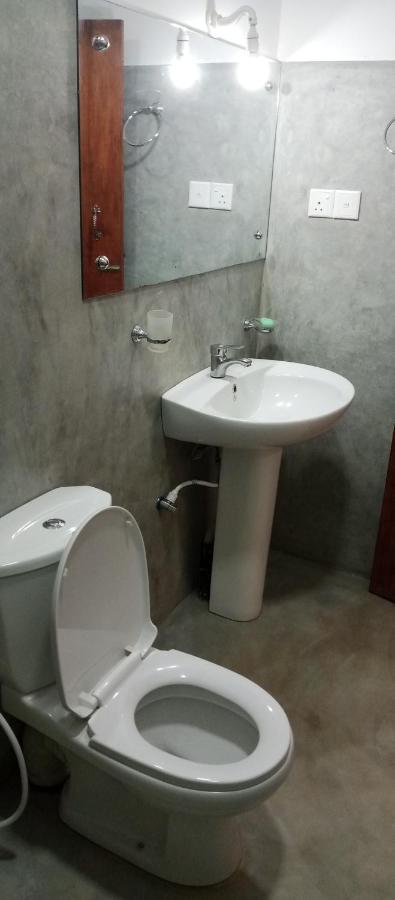 Nethanya Homestay 埃拉 外观 照片